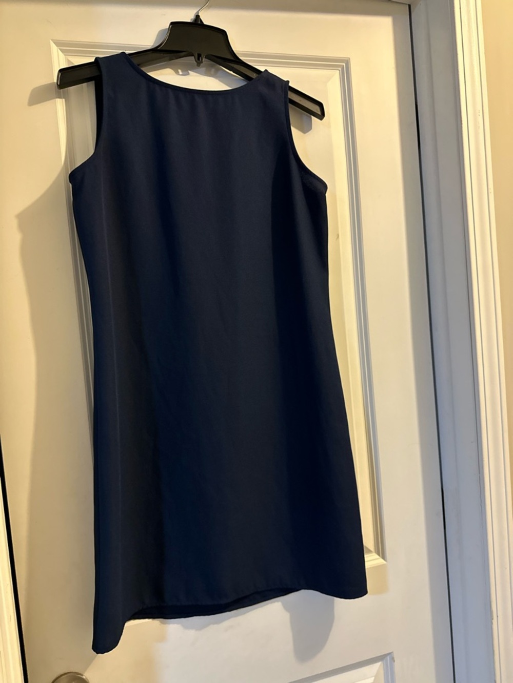 Classic Navy Sleeveless Shift Dress -New York & company